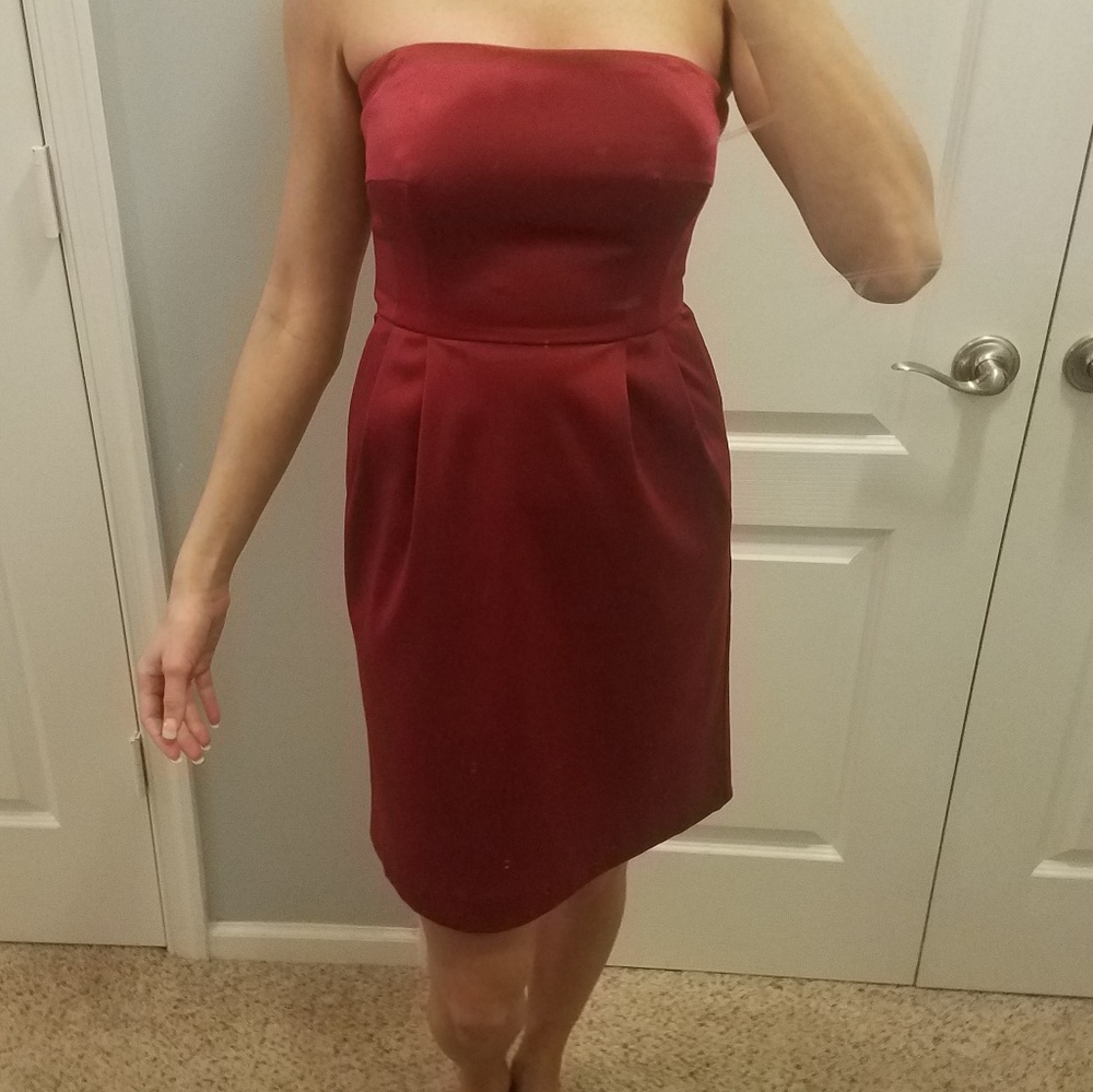Apt. 9 Red strapless dress